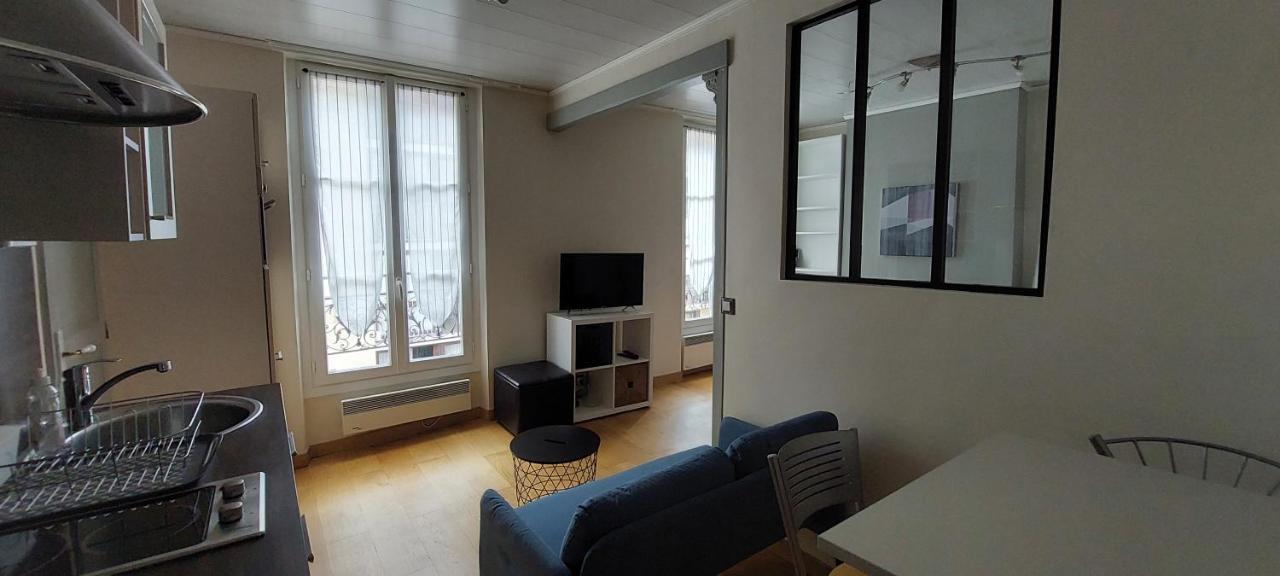 Appartement Coquet Sur Les Hauteurs De Montmartre Paris Exterior photo